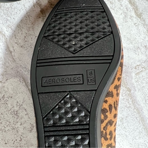 AEROSOLES Charcoal Cheetah Print Wedged Flats Womens Size 8M - Picture 6 of 7